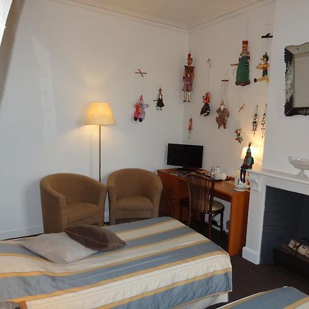 B&B An Officers House บรูจส์ ภายนอก รูปภาพ