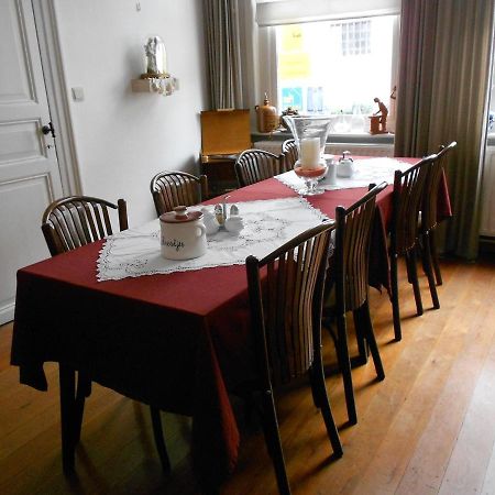 B&B An Officers House บรูจส์ ภายนอก รูปภาพ